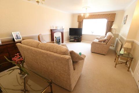 3 bedroom detached bungalow for sale, Blackburn Crescent, Chapeltown