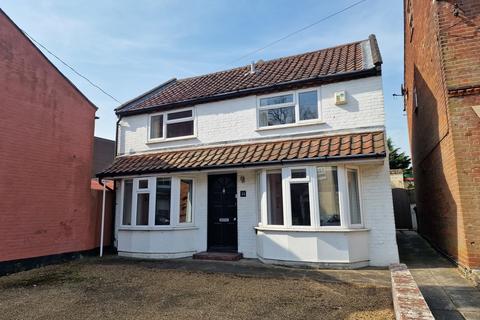 3 bedroom detached house for sale, Lower Olland Street, Bungay