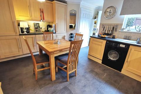 4 bedroom townhouse for sale, Broad Street, Bungay