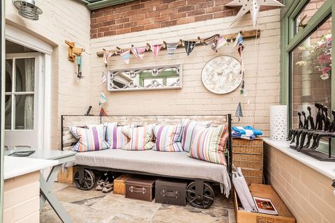 3 Majorfield Road, Topsham, Exeter, EX3 0ES