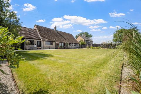 3 bedroom bungalow for sale, Closworth, Yeovil, Somerset