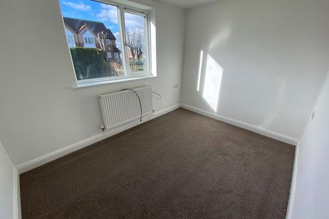 2 bedroom ground floor flat to rent, Charnborough Road, Coalville LE67