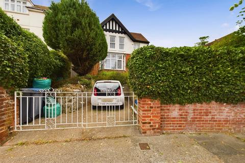 3 bedroom detached house for sale, Castle Avenue, Dover