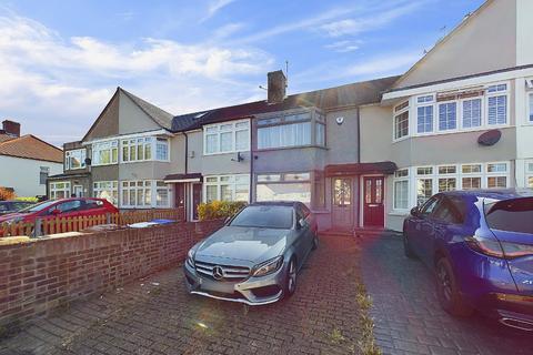 2 bedroom terraced house to rent, Harcourt Avenue, Sidcup DA15