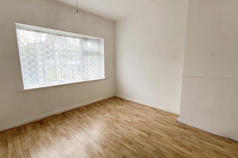 64 Bratton Road, Westbury, BA13 3ES