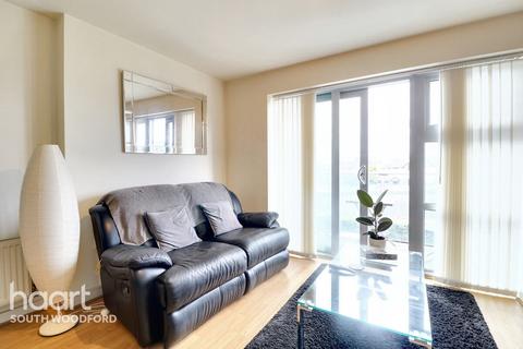 1 bedroom flat for sale, Ivory Court, South Woodford