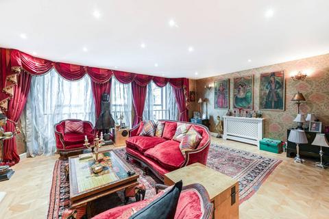 6 bedroom terraced house for sale, South Lodge, Knightsbridge, London, SW7