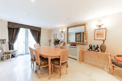 6 bedroom terraced house for sale, South Lodge, Knightsbridge, London, SW7