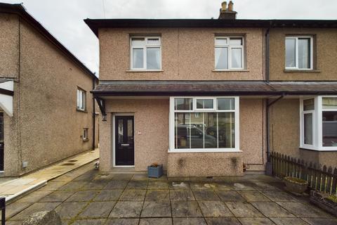 3 bedroom semi-detached house to rent, Dale Avenue, Kendal, Cumbria, LA9 6DD