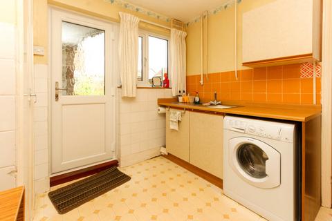 3 bedroom semi-detached house for sale, Chaucer Road, Wellingborough NN8