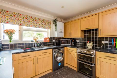 2 bedroom flat for sale, Dell Place, Rushden NN10