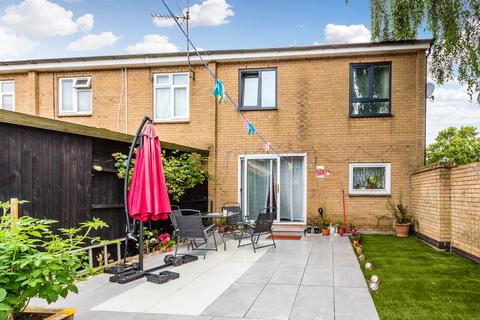 21 Birch Road, Rushden, NN10 0JR