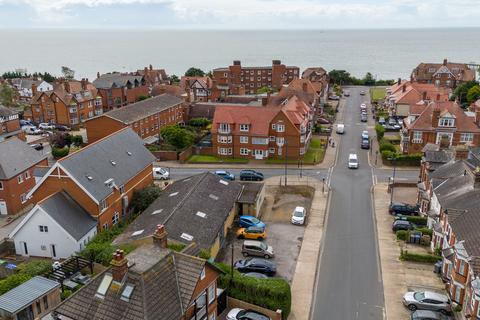 Townhouse for sale, Orwell Road, Suffolk IP11