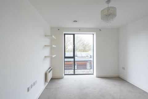 Flat 25, Trinity Apartments Braggs Lane, Bristol, BS2 0FS