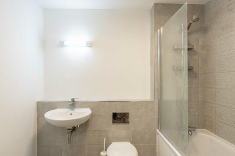 Flat 25, Trinity Apartments Braggs Lane, Bristol, BS2 0FS