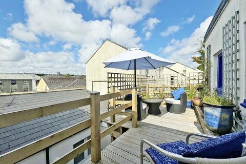9 Mitchell Hill, Truro, TR1 1ED