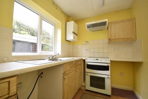 2 bedroom terraced house to rent, Bakers Parade, BATH BA2