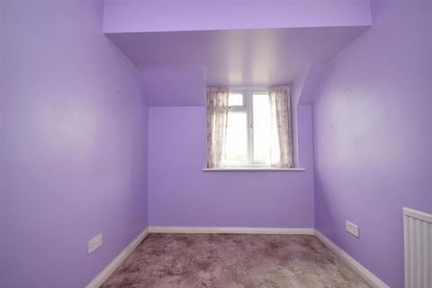 2 bedroom terraced house to rent, Bakers Parade, BATH BA2