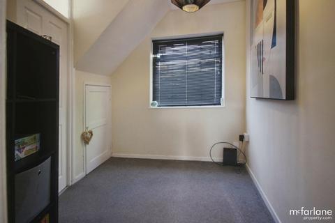 2 bedroom terraced house to rent, Bremhill Close, Swindon SN2