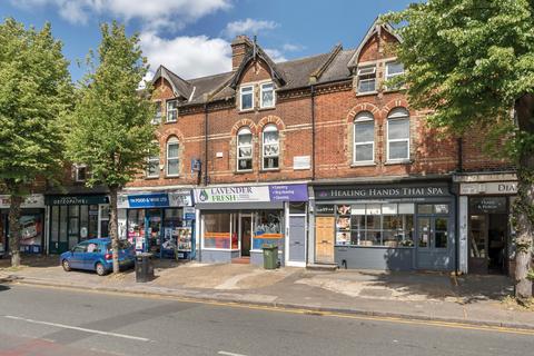 19b Manor Road, Wallington, SM6 0BW