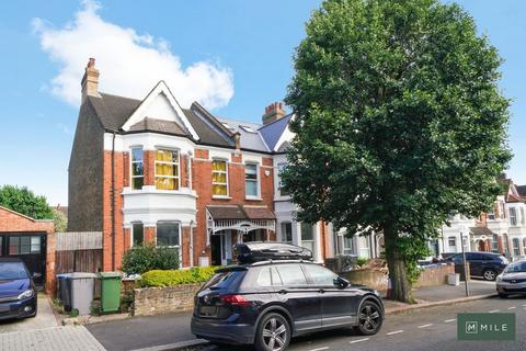 2 bedroom ground floor flat for sale, Monson Road, London NW10