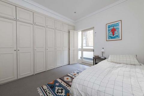 4 bedroom barn conversion to rent, Manson Place, South Kensington