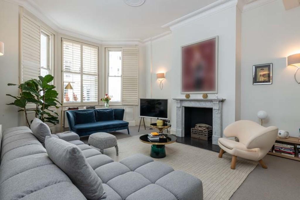 11 Manson Pl Rec 2