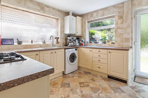 26 Sterling Crescent, Waltham, Grimsby, DN37 0DN