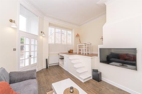 2 bedroom flat for sale, 58 Sciennes, Edinburgh, EH9