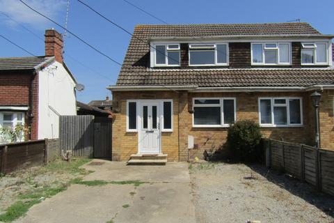 2 bedroom semi-detached house to rent, Thorpe Le Soken CO16