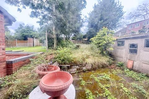 4 Rowton Drive, Sutton Coldfield, B74 2AG