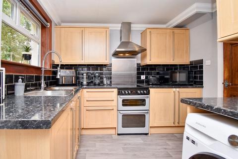 8 Corrie View, Cumbernauld, Glasgow, G68 9HL