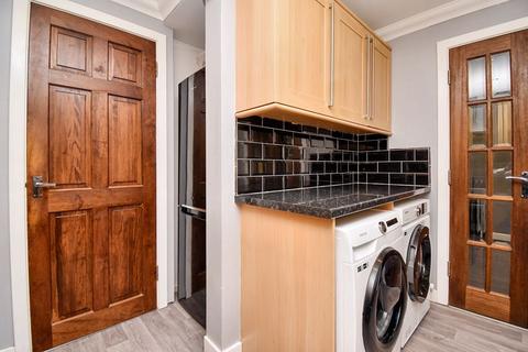 8 Corrie View, Cumbernauld, Glasgow, G68 9HL