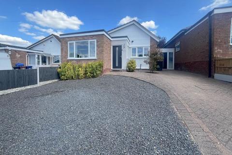 2 bedroom detached bungalow for sale, Rochester Avenue, Burntwood