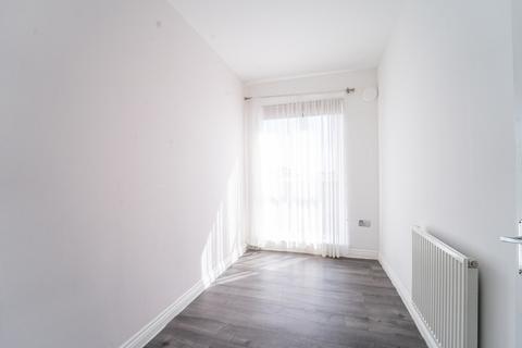 2 bedroom flat for sale, Hibernia Road, Hounslow