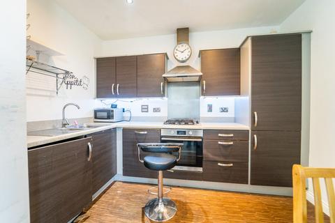 2 bedroom flat for sale, Hibernia Road, Hounslow