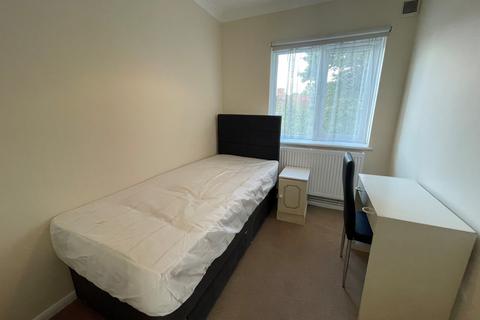 3 bedroom flat for sale, 2 Manor Hall Drive, London, NW4