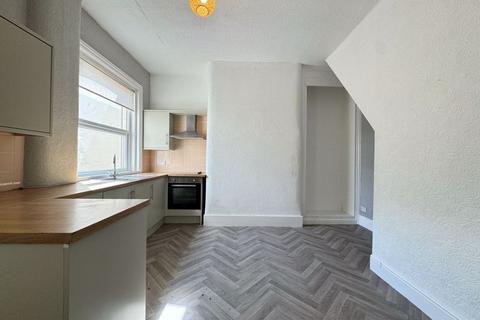 2 bedroom terraced house to rent, Ainsworth Road, Radcliffe, Manchester *AVAILABLE NOW*