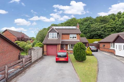 4 bedroom detached house for sale, Ennerdale Drive, Congleton