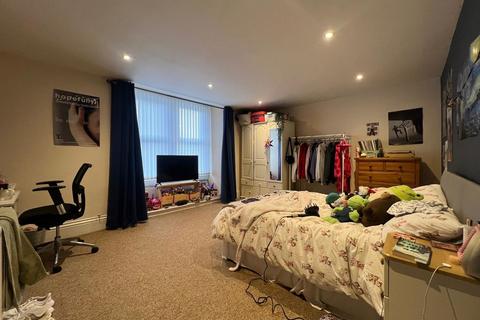 undefined, Second Avenue, Newcastle Upon Tyne NE6