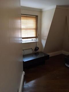 1 bedroom flat to rent, Modern one bedroom flat in Cricklewood