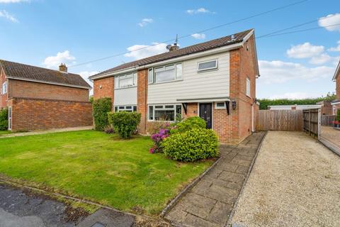 3 bedroom semi-detached house for sale, Fairacres, Prestwood HP16