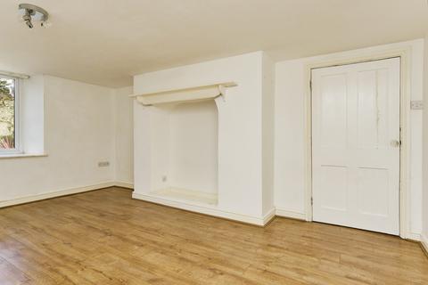 2 bedroom maisonette to rent, Eastcliff Road, Shanklin