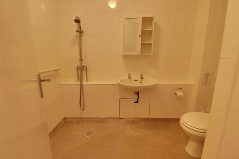 5 Heron Close, Coven, Wolverhampton, WV9 5JE