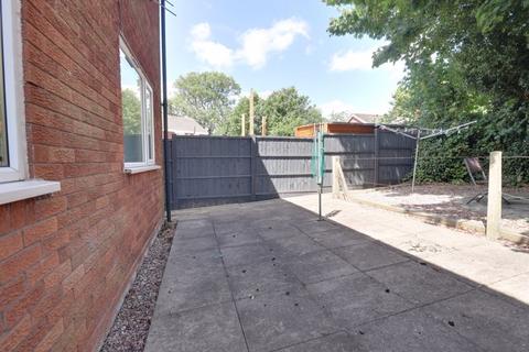 5 Heron Close, Coven, Wolverhampton, WV9 5JE