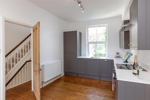 4 bedroom terraced house for sale, Pevensey Road, Brighton, East Sussex