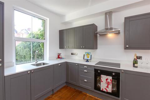 4 bedroom terraced house for sale, Pevensey Road, Brighton, East Sussex
