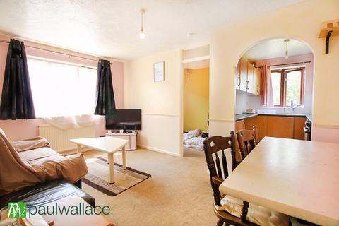 1 bedroom ground floor flat for sale, Victoria Close, Cheshunt