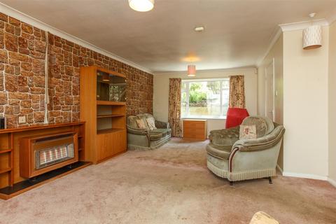 3 bedroom semi-detached house for sale, Dartmouth Crescent, Brighton, East Sussex