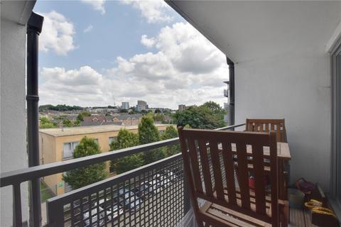 2 bedroom apartment for sale, Montana Building, Deals Gateway, Lewisham, London, SE13